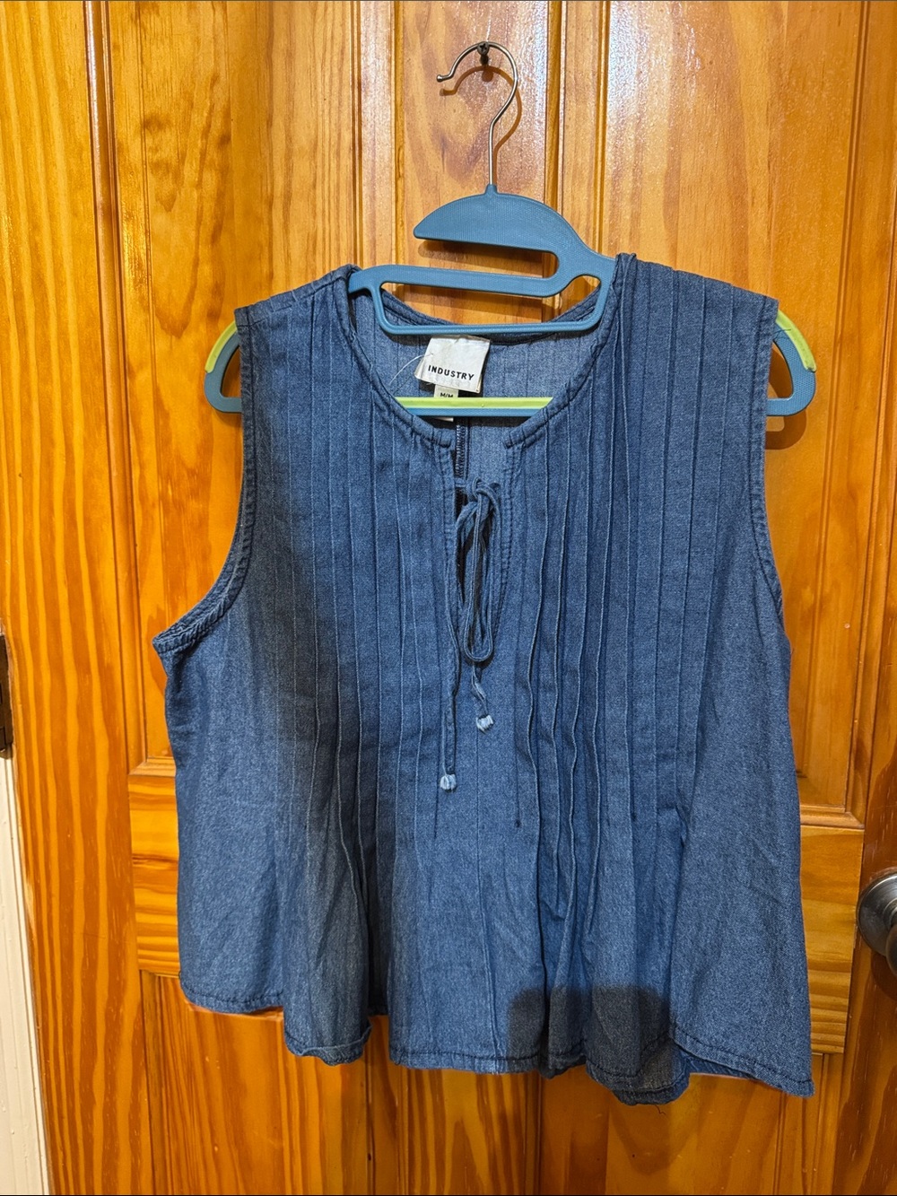 Blue Sleeveless Tie-Front Ribbed Top for Women
